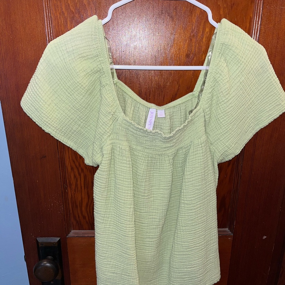 Women's Light Green Top